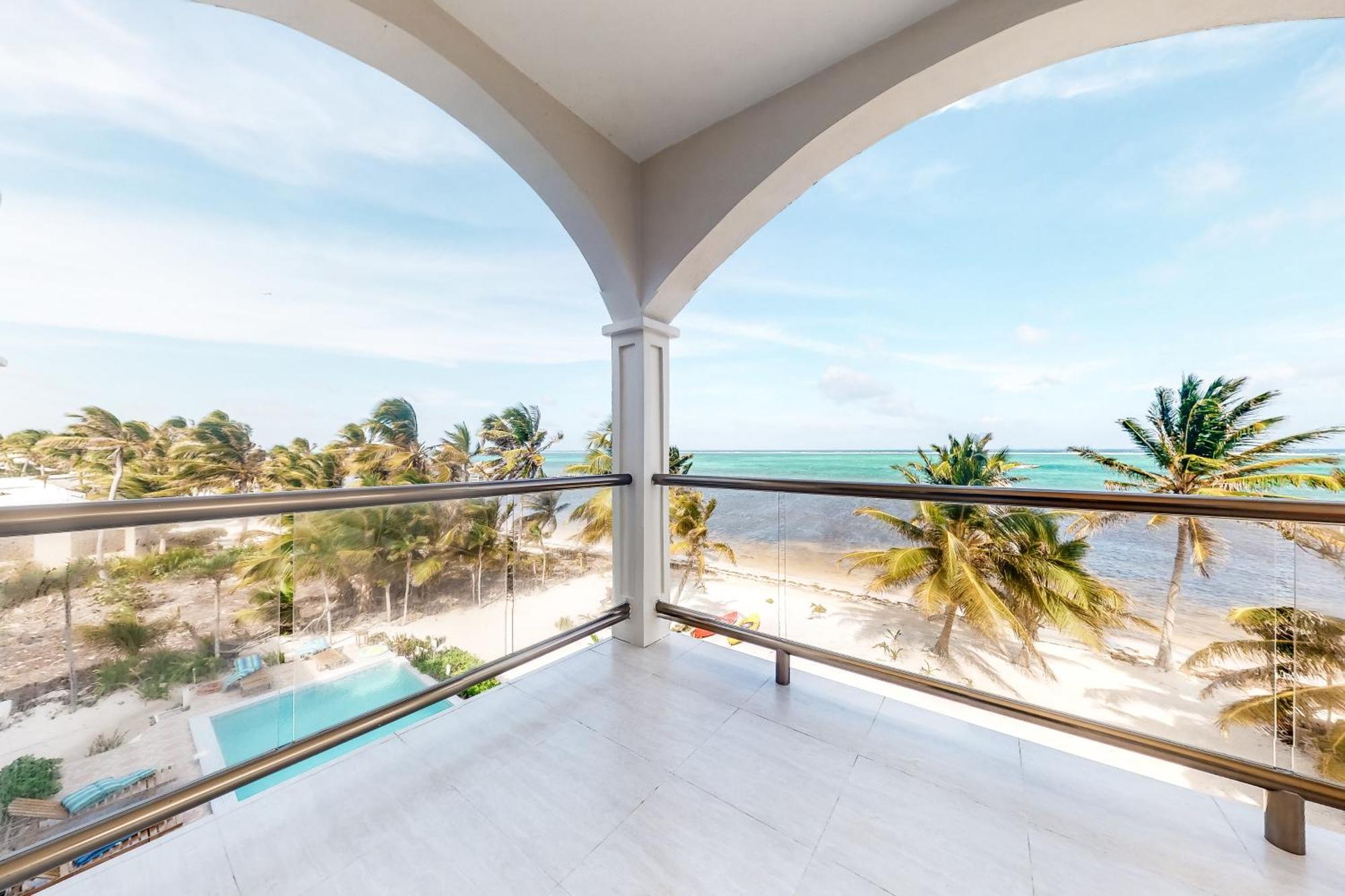 Blue Water Beach Villas San Pedro  Chambre photo