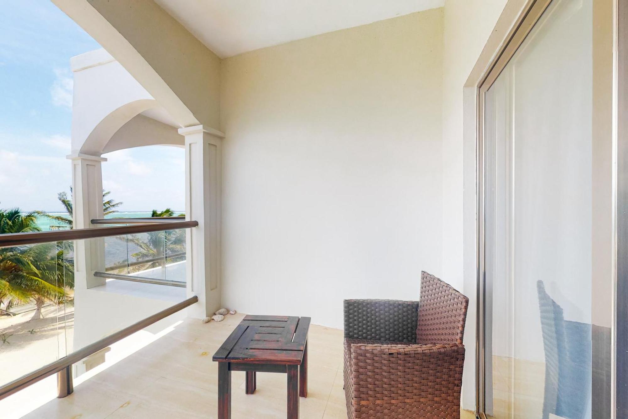 Blue Water Beach Villas San Pedro  Chambre photo