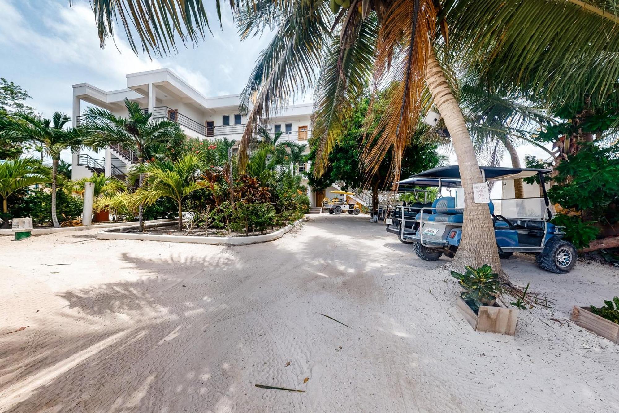 Blue Water Beach Villas San Pedro  Chambre photo