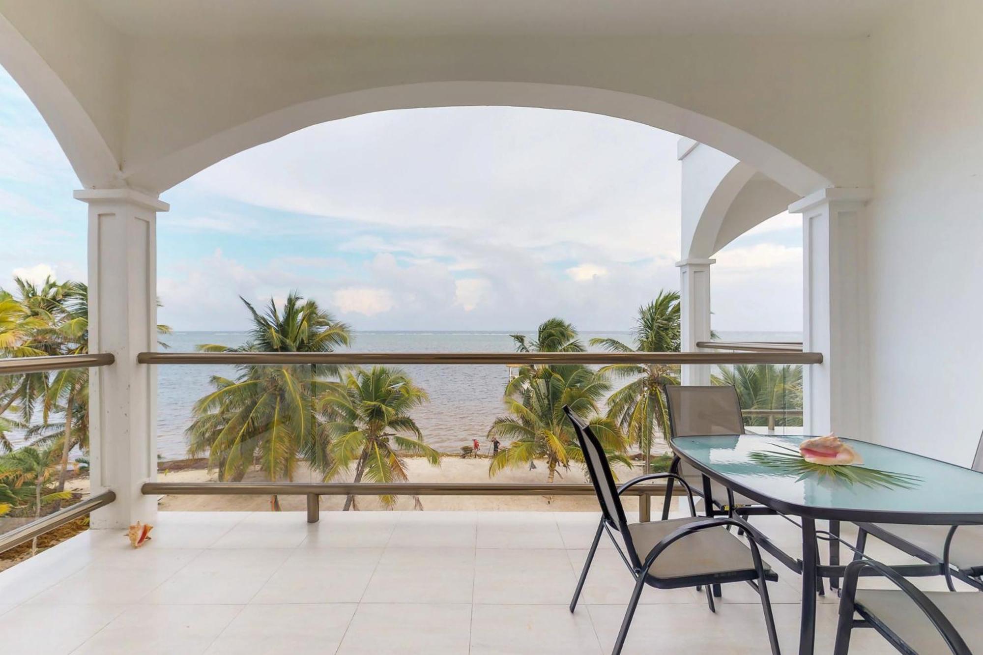 Blue Water Beach Villas San Pedro  Chambre photo